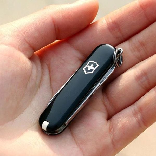 Складаний ніж Victorinox Classic SD 5,8 см 0.6223.3B1 (блістер) 0.6223.3B1 фото