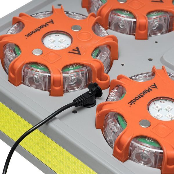 Комплект ліхтарів професійних Mactronic X-Flare (30 Lm) Red/Blue/Amber Recharg 12v/220V Magnetic (PSD0112) DAS302492 фото