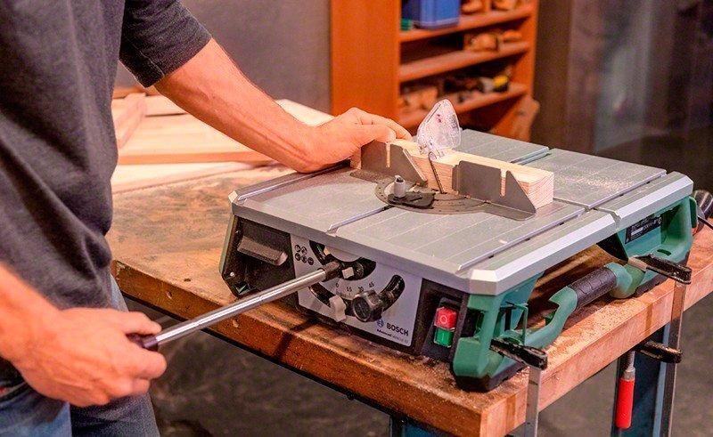 Циркулярна пила Bosch AdvancedTableCut 52 0603B12000 0603B12000 фото