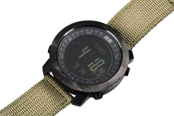 Тактичний годинник 2E Trek Pro Black-Green з компасом, барометром та крокоміром 2E-TCW30BK фото