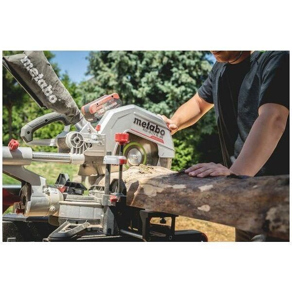 Акумуляторна торцювальна пила Metabo KGS 18 LTX BL 305 LiHD 2x8.0 А&middot;год 614305810 614305810 фото