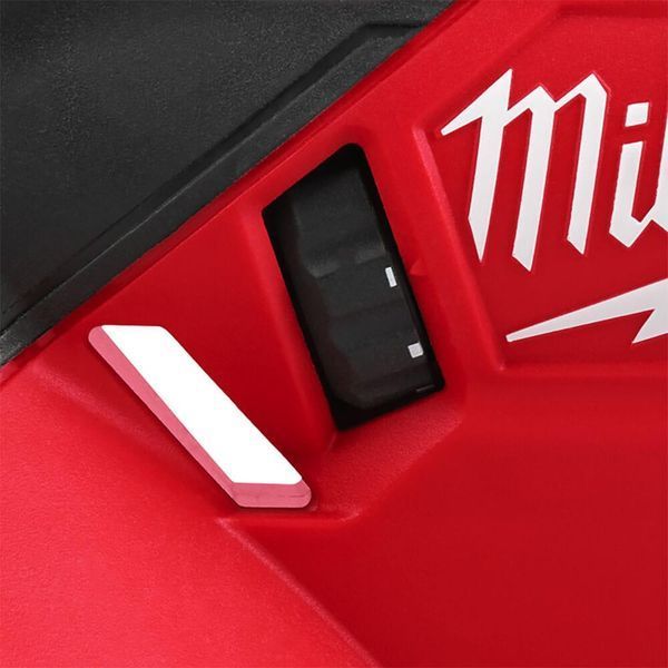 Шліфмашина ексцентрикова акумуляторна безщіткова MILWAUKEE M12 FROS5-502X, діаметр150мм (зарядний пристрій С12 С, 2 акумулятори 4933493651 фото