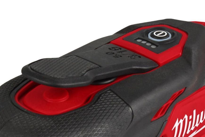 Шліфмашина ексцентрикова акумуляторна безщіткова MILWAUKEE M12 FROS5-502X, діаметр150мм (зарядний пристрій С12 С, 2 акумулятори 4933493651 фото