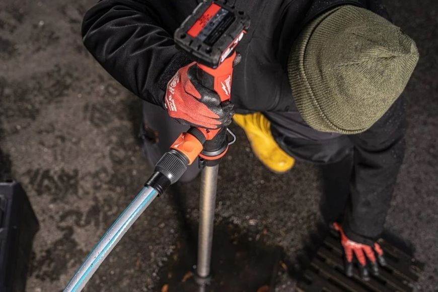 Насос для перекачування рідини акумуляторний MILWAUKEE, M12 BSWP-0 (каркас,картонне пакування) 4933479639 фото
