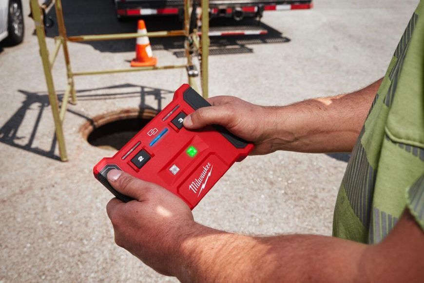 Кабелеріз гідравлічний акумуляторний MILWAUKEE, M18 HCC125-801C (зарядний пристрій M12-18 FC, 1 акумулятор М18 FВ8 8Аг, кейс) 4933499333 фото