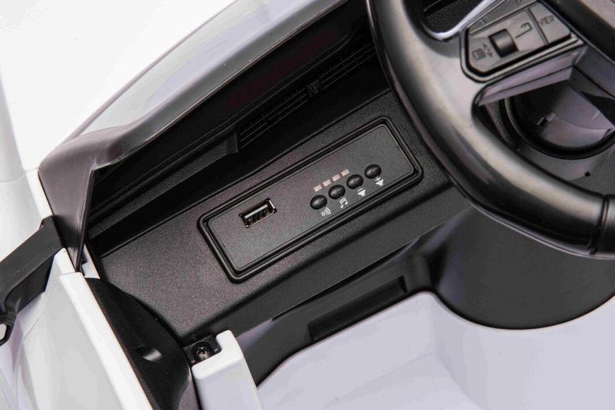 Дитяча акумуляторна машинка Audi SQ8 Біла PA.BRD-2168.BIA фото