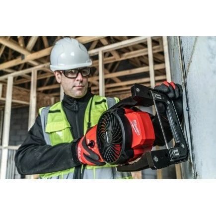 Вентилятор повітряний акумуляторний MILWAUKEE M12 AF-0 4933478228 фото