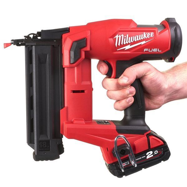 Пістолет цвяхозабивний акумуляторний безщітковий MILWAUKEE, M18 FN18GS-0X, 16-54мм (каркас, HDкейс) 4933471409 фото