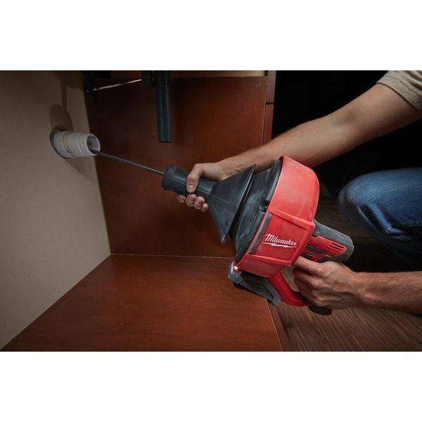 Машина прочистна акумуляторна MILWAUKEE, M12 BDC8-0C, трос 8м (каркас, відро, картонне пакування) 4933451632 фото