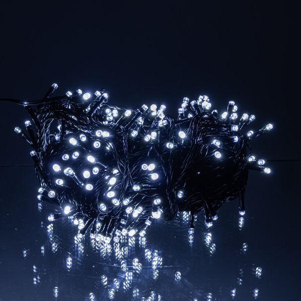 Гірлянда Нитка вулична 30 (м) 300 LED чорний провід Білий CF300L30MBW Garlando CF300L30MBW CF300L30MBW фото