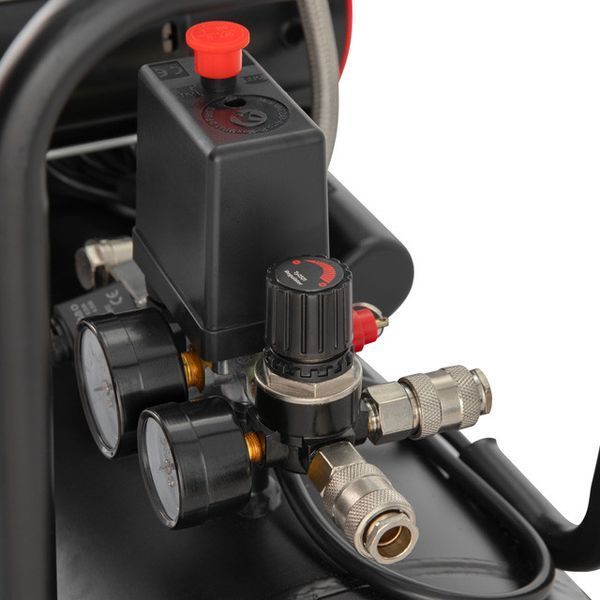 Компресор 100 л безмасляний 6 циліндрів 220 В 8aтм 600 л/хвил INTERTOOL PT-0039 PT-0039 фото