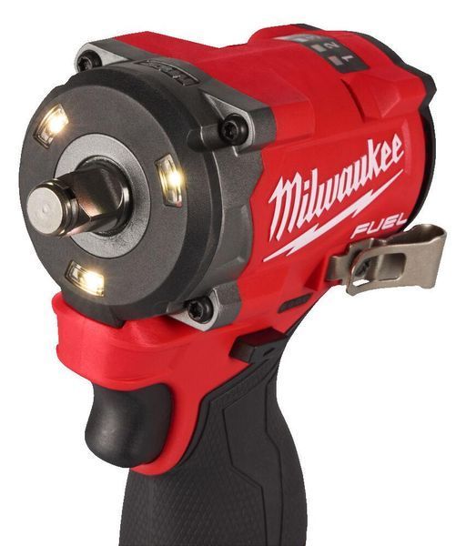 Гайковерт високомоментний акумуляторний MILWAUKEE 1/2" (746 Нм) M12 FCIWF12G3-0, картонне пакування 4933493454 фото