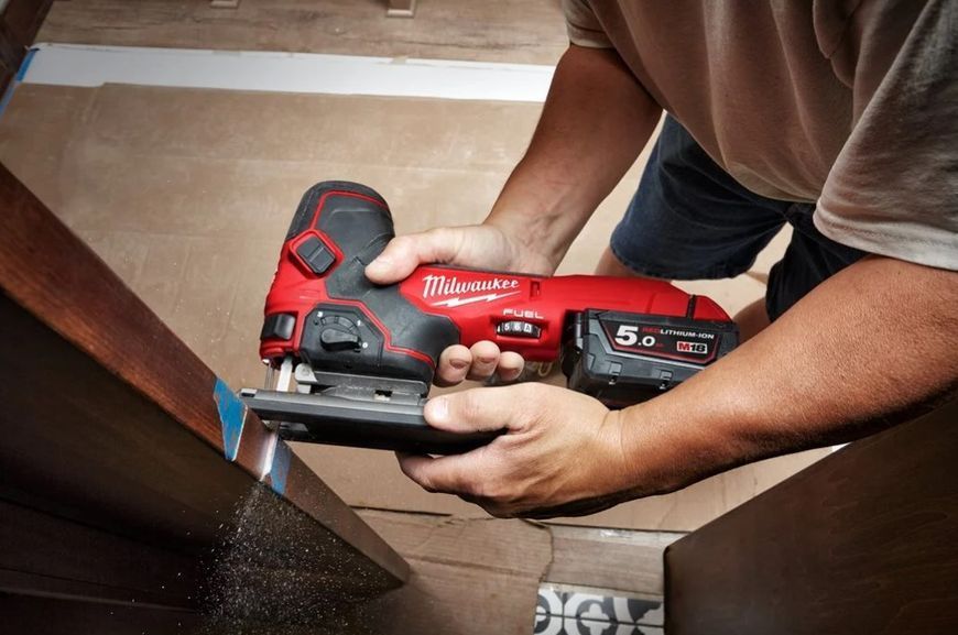 Пила лобзикова акумуляторна безщіткова MILWAUKEE M18 FBJS-0X (каркас, аксесуари, HDкейс) 4933464799 фото