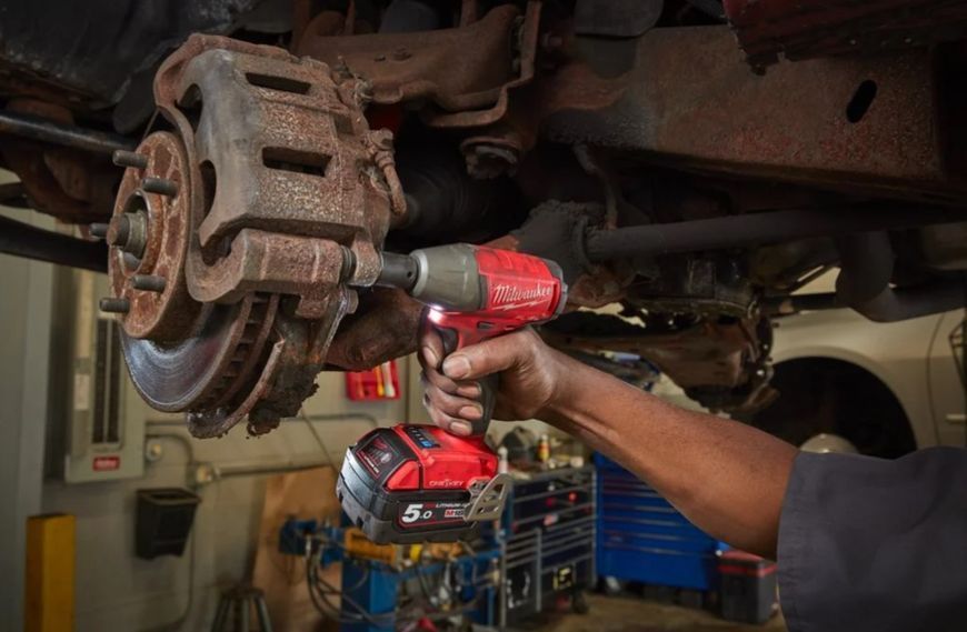 Гайковерт акумуляторний безщітковий 1/2'' MILWAUKEE, M18 FIW2F12-0Х, 339Нм, з кільцем (каркас, кліпса для реміня, HDкейс) 4933478443 фото