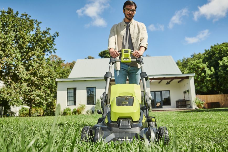 Газонокосарка акумуляторна Ryobi Max Power RY36LM40A-140 36В 1х4А&middot;год 40 см 50 л 25-75 мм 18.6 кг 5133005496 5133005496 фото