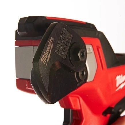 Кабелеріз акумуляторний MILWAUKEE M12 CC-0 до 32 мм 4933431600 фото