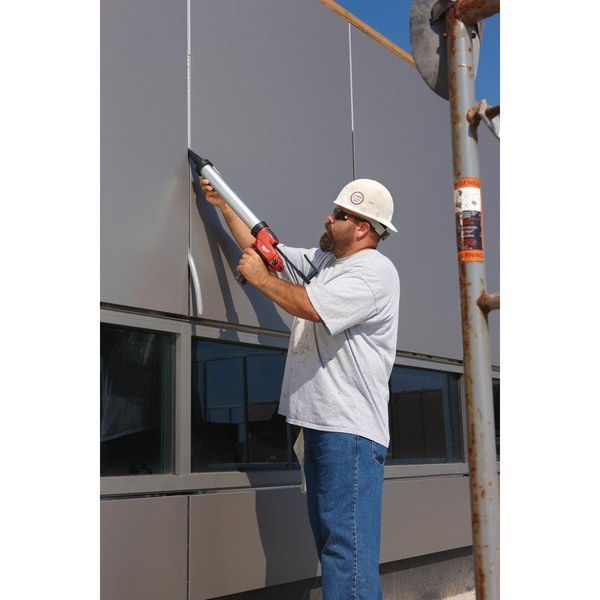 Пістолет для герметиків акумуляторний MILWAUKEE, M12 PCG/400A-201B, 400мл (зарядний пристрій, 1 акумулятор М12 В2 2Ач, алюмінієв 4933441665 фото