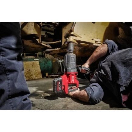 Гайковерт акумуляторний безщітковий MILWAUKEE 1" (2711 Нм) M18 ONEFHIWF1DS-0C, з кільцем (каркас) 4933472071 фото