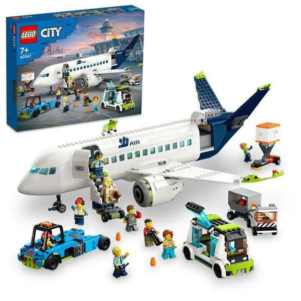 Конструктор LEGO City Пасажирський літак 60367L фото