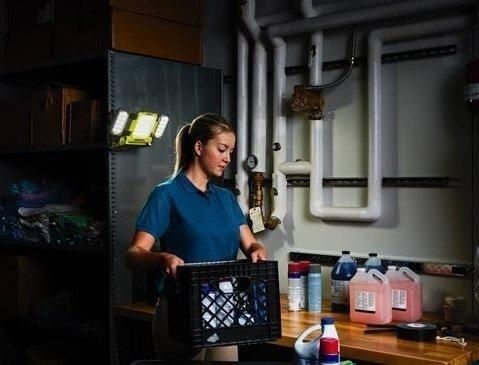 Прожектор гібридний панельний Ryobi ONE+ RLPH18-0 18В/220В Hybrid 3 LED панелі 3000лм 5133005397 5133005397 фото