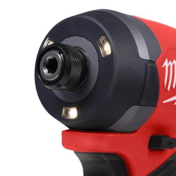 Шуруповерт ударний акумуляторний безщітковий 1/4'' HEX MILWAUKEE, M18 FID3-0, 226Нм 4933498061 фото