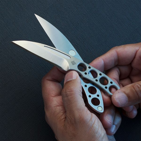 Набір з двох ножів Ocaso "Duo Desk Knife Wharncliffe" із підставкою з деревини горіха 80DKW фото