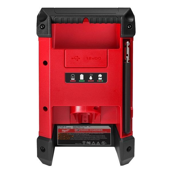 Радіоприймач із зарядним пристроєм акумуляторний MILWAUKEE, M12 RCDAB+ (картонне пакування) 4933472114 фото