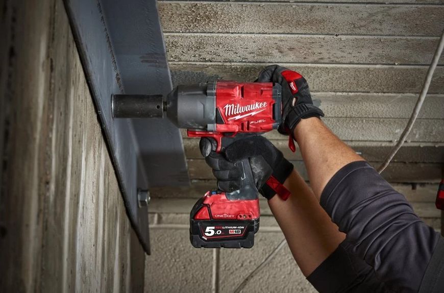Гайковерт акумуляторний безщітковий 1/2'' MILWAUKEE, M18 ONEFHIWP12-0X, 1491Нм. з піном (каркас, HDкейс) 4933459724 фото