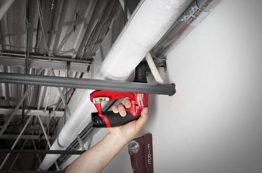 Дриль-шуруповерт акумуляторний безщітковий MILWAUKEE, M12 FDDXKIT-202X, 34Нм (зарядний пристрій С12 С, 2 акумулятор М12 В2 2Аг, 4933464979 фото