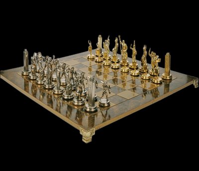 Шахматы Manopoulos Греко-Римская война в деревянном футляре 27.5х27.5 см (S3BRO) S3BRO фото