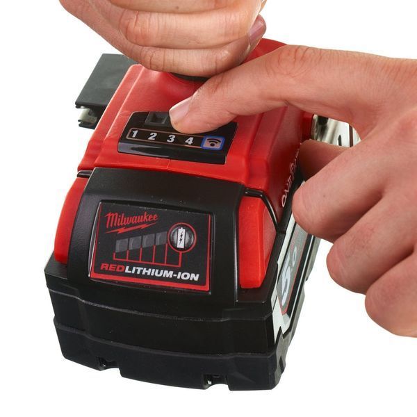 Гайковерт аккумуляторный бесщеточный 1/2'' MILWAUKEE M18 ONEIWF12-0, 300Нм, с кольцом (каркас) 4933451153 фото