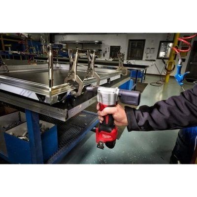 Заклепник акумуляторний MILWAUKEE M12 BPRT-0 &Oslash; закл. 2,4-4,8 мм (каркас) 4933464404 фото