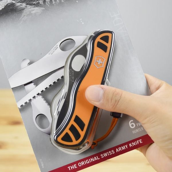 Складной нож Victorinox Hunter XТ GRIP 0.8341.MC9B1 0.8341.MC9B1 фото