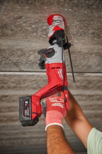Перфоратор акумуляторний безщітковий SDS-PLUS MILWAUKEE, M18 BLHACD26-402X, 2,6Дж (зарядний пристрій М12-18 С, 2 акумулятори М18 4933492480 фото