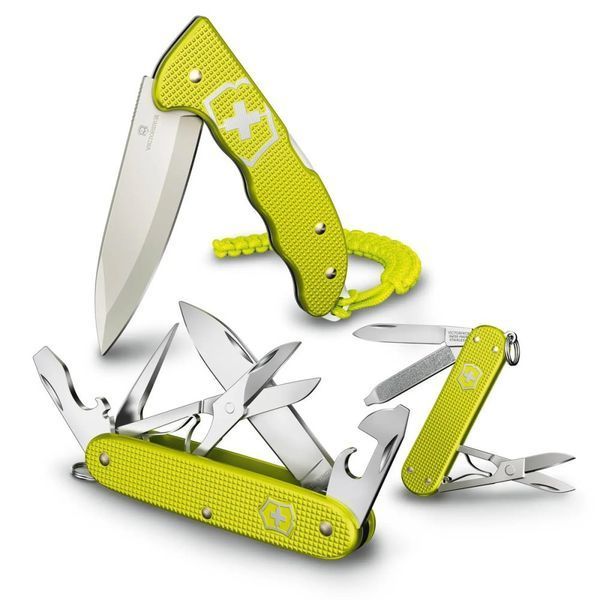 Складаний ніж Victorinox CLASSIC SD Electric Yellow 0.6221.L23 0.6221.L23 фото
