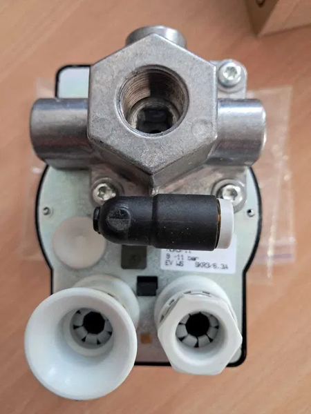 Пресостат MDR-3 Condor 24 А 4996162493 фото