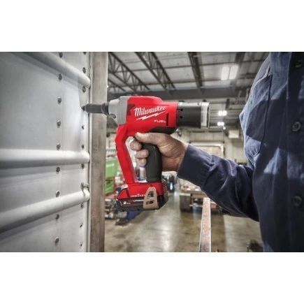 Заклепник акумуляторний безщітковий MILWAUKEE M18 ONEFPRT-0X (&Oslash;4,8-7,0 мм) (каркас + HDкейс) 4933478601 фото