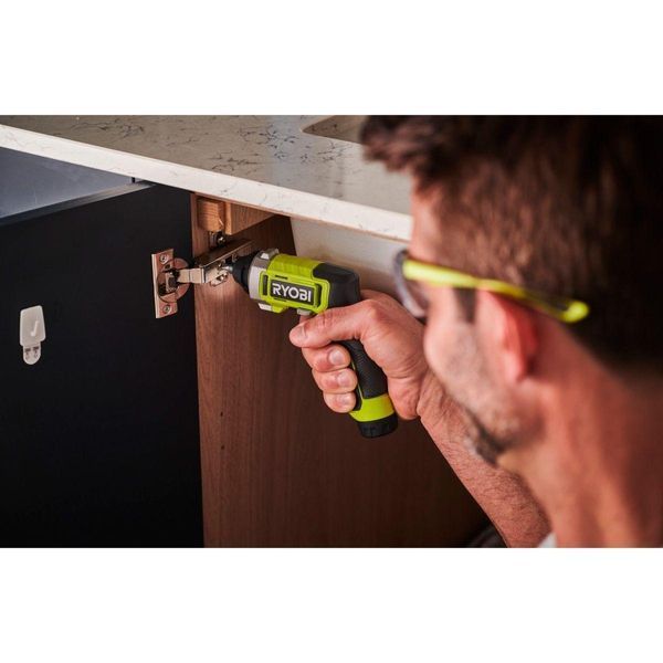 Викрутка акумуляторна Ryobi USB Lithium RSD4-120TA2 4В 1х2А&middot;год 5Нм 200об&middot;хв 2 насадки 10 біт 0.31кг кейс 5133 5133006211 фото