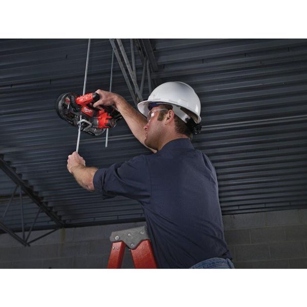 Пила стрічкова акумуляторна MILWAUKEE, M12 BS-402C (зарядний пристрій С12 С, 2 акумулятори М12 В4 4Ач, полотно, кейс) 4933441805 фото
